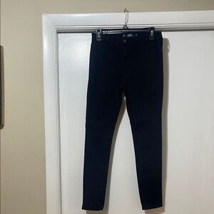 Hollister Black High-Rise Jean Leggings size 29 x 28